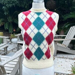 Silver Unicorn 100% Virgin Wool Sweater Vest in Teal and Red Argyle, Sz. M